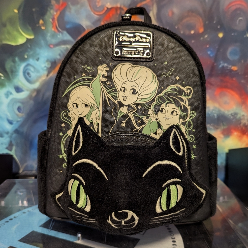Loungefly Hocus Pocus Disney Special Edition mini backpack glow in the dark